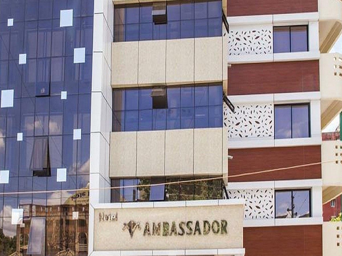 undefined Hotel Ambassador 8