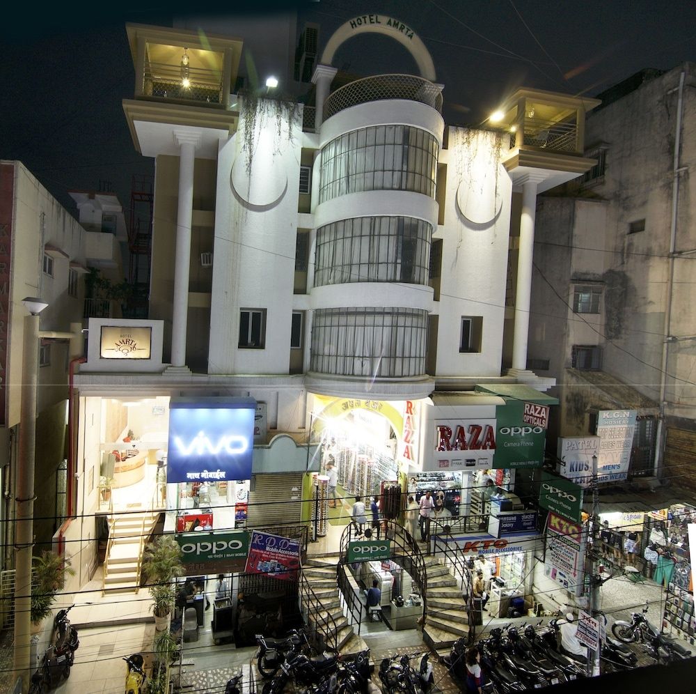 undefined HOTEL AMRTA 6