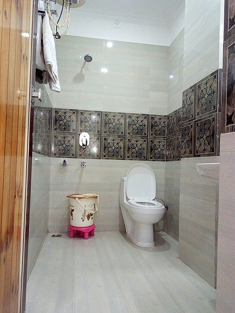 Hotel Sidharth Regency Deluxe Room, 1 Double Bed 8