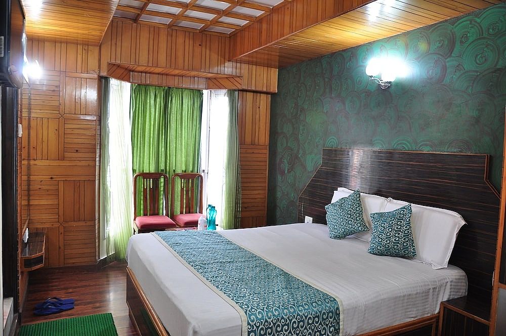 Hotel Sidharth Regency Deluxe Room, 1 Double Bed 7