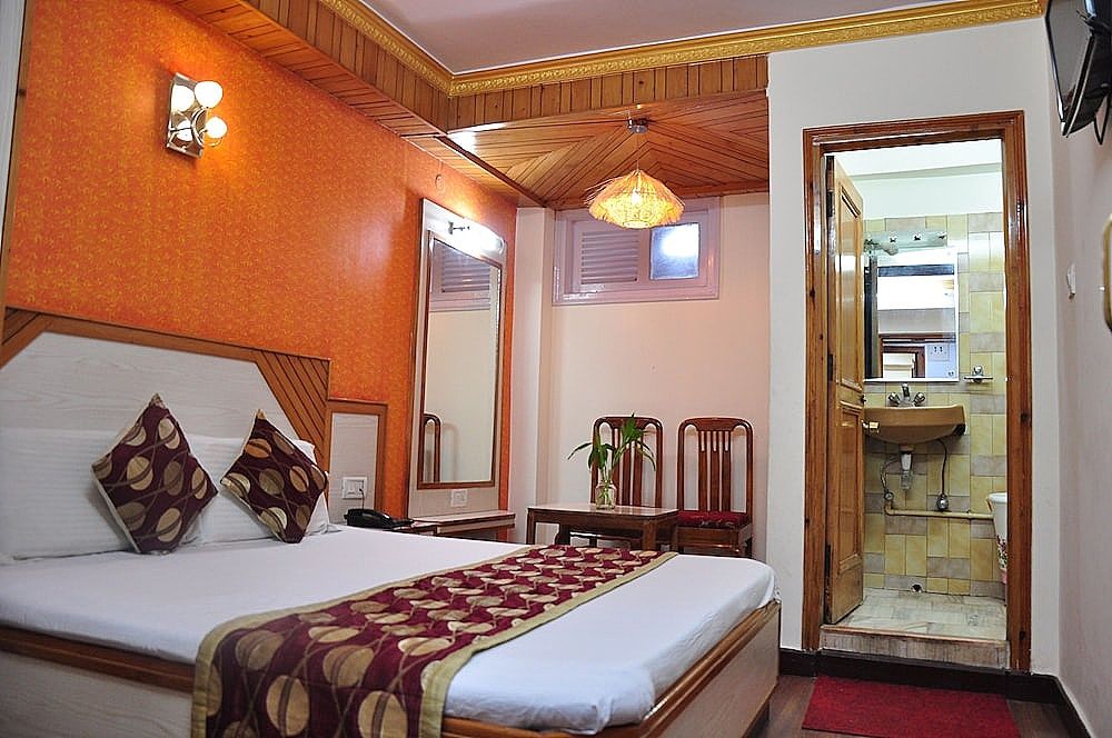 Hotel Sidharth Regency Deluxe Room, 1 Double Bed 2