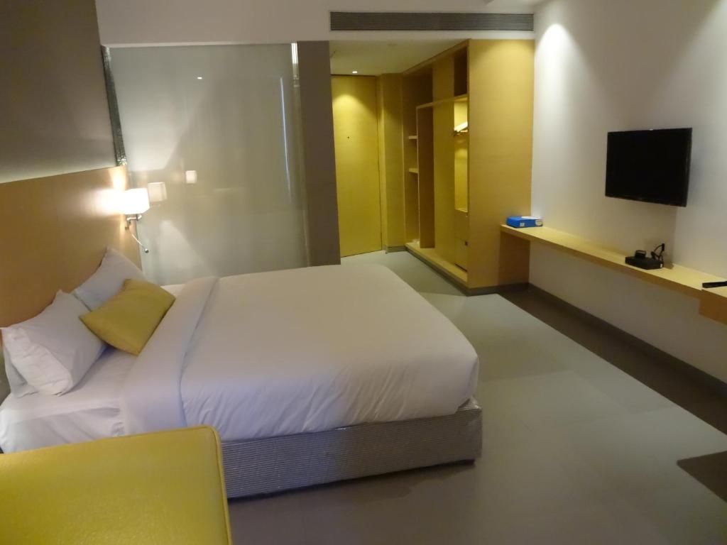 Hotel Satkar Grande Superior Double Room 4