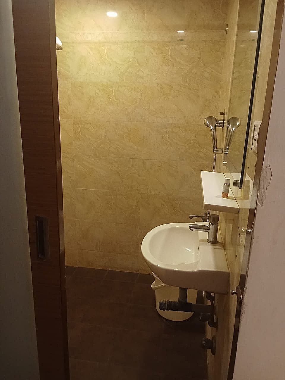 Hotel Marina Inn Egmore Premium Room 4