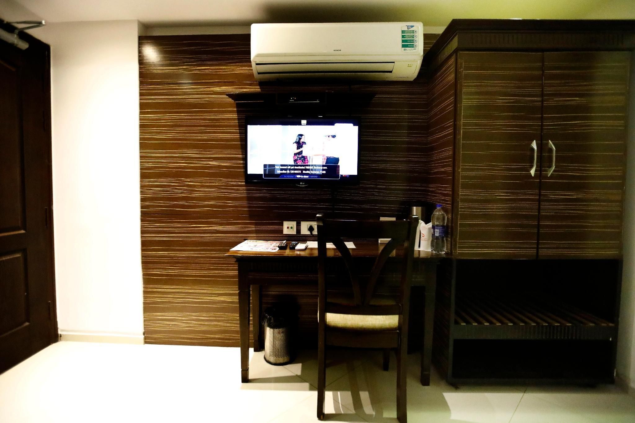 The Grand Radiant Executive Room 4