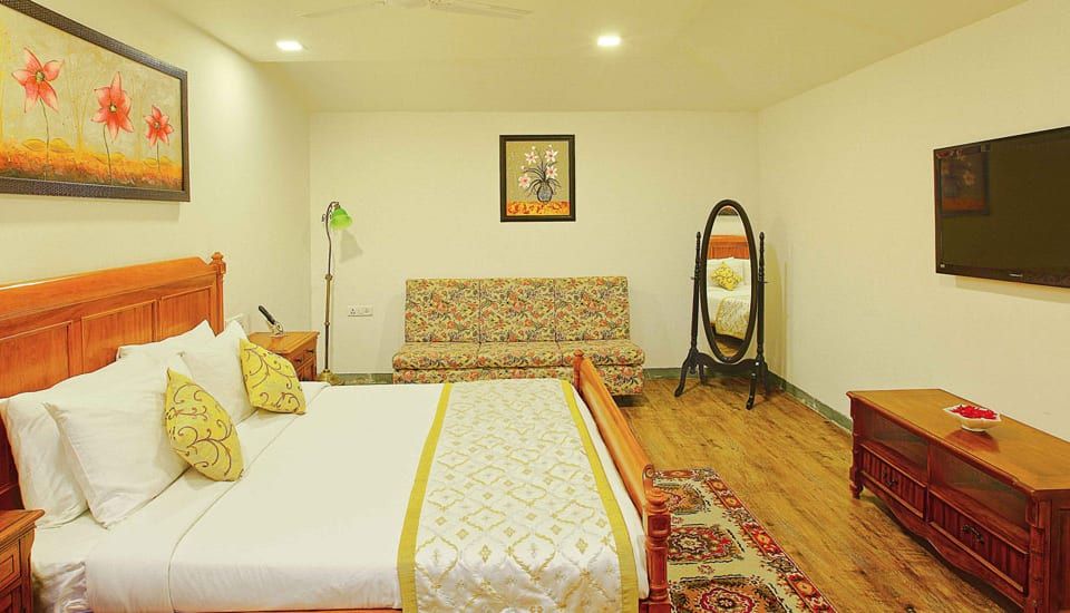 Luxury Single Room