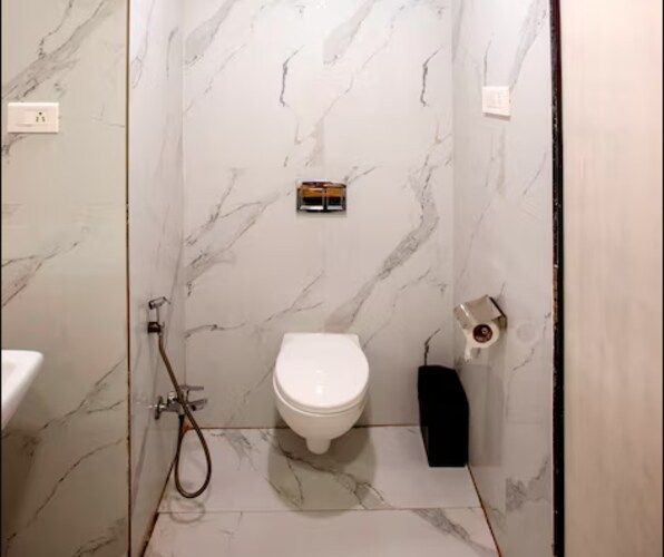 Sheetal International Deluxe Twin Room 6