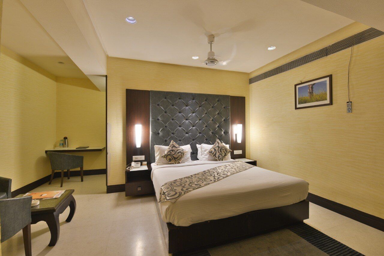 Royal Room