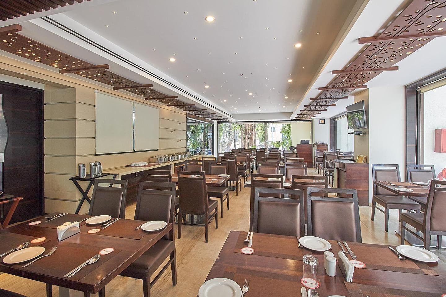 undefined Tarawade Clarks Inn 5