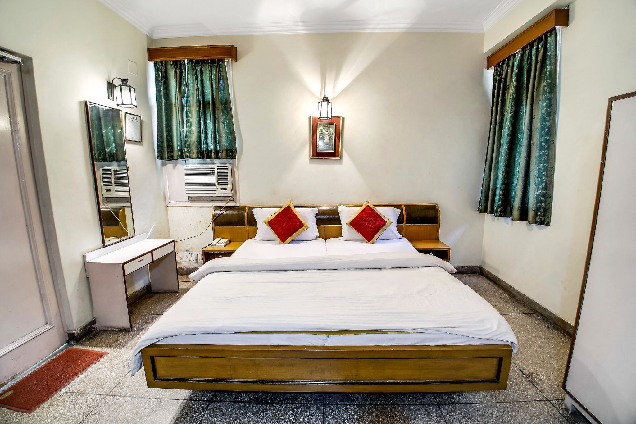 Kastle Guest House Darya Ganj Deluxe Room