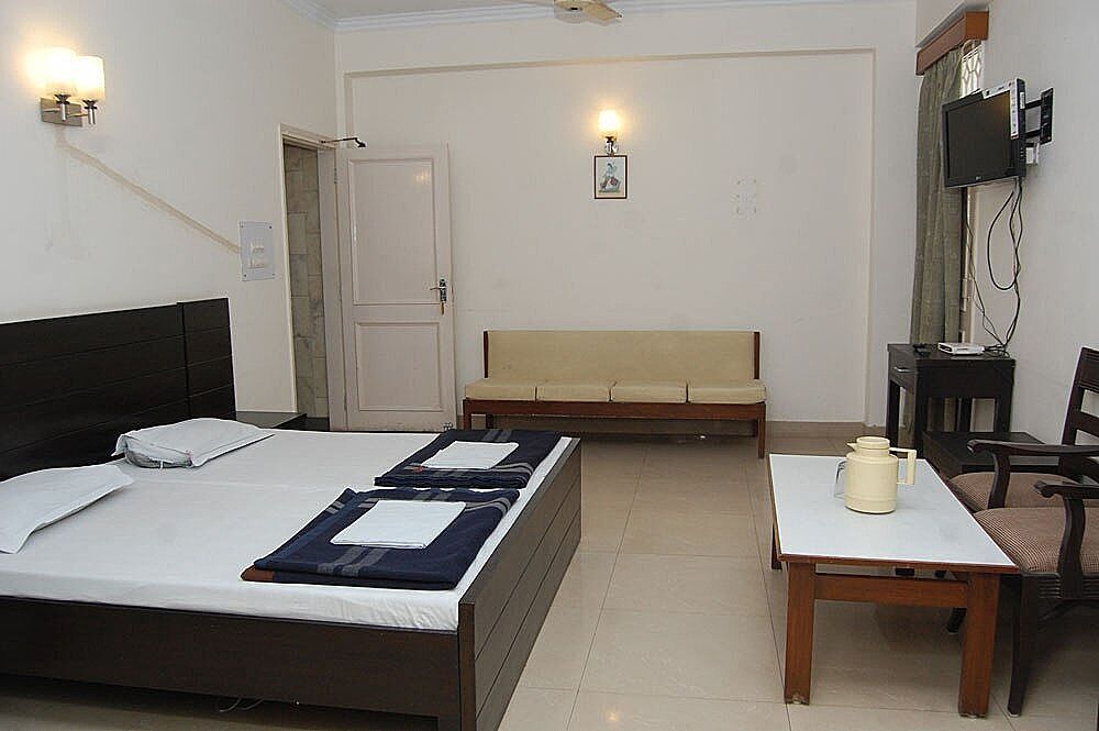 Kastle Guest House Darya Ganj Deluxe Room 6