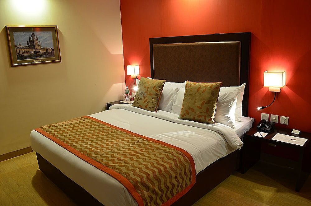 The Cloud Hotel Deluxe Room 3