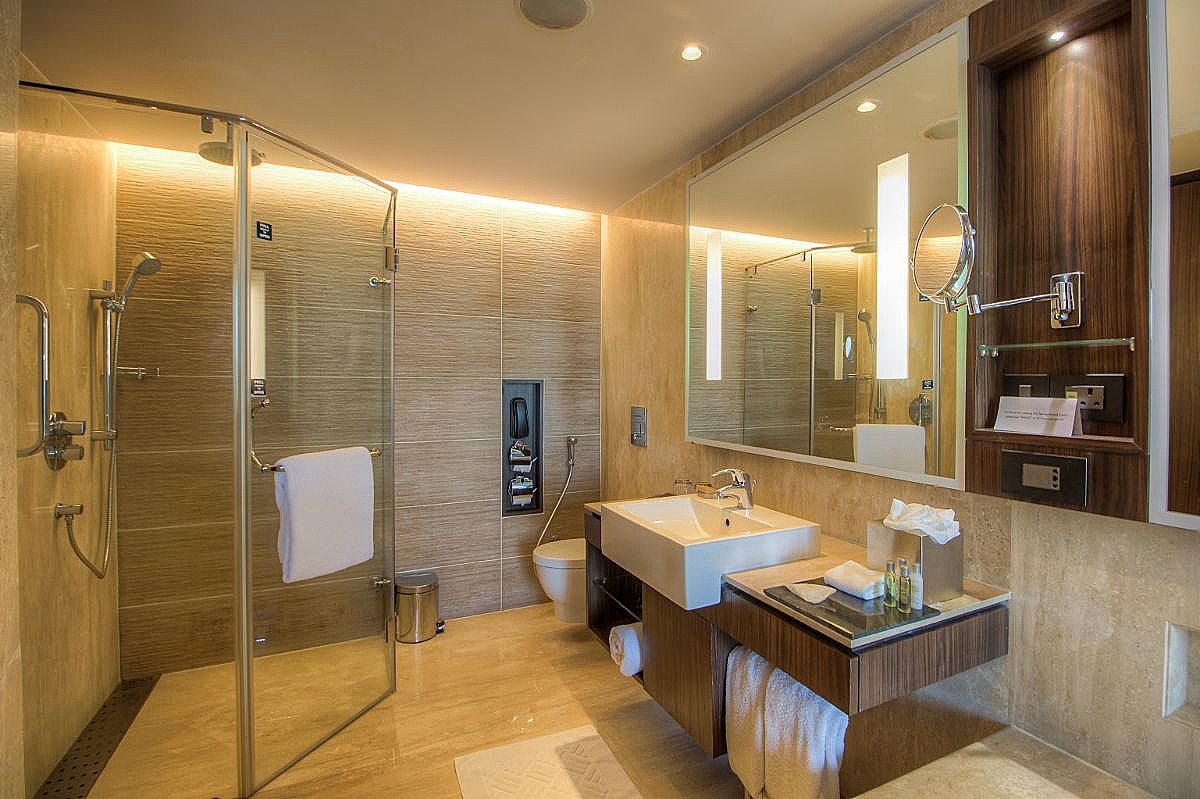 Hilton Jaipur Room, 1 King Bed (Aravalli Range View) 13