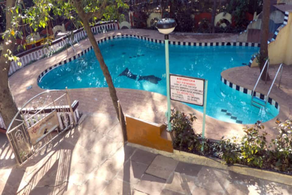 Royal Hotel