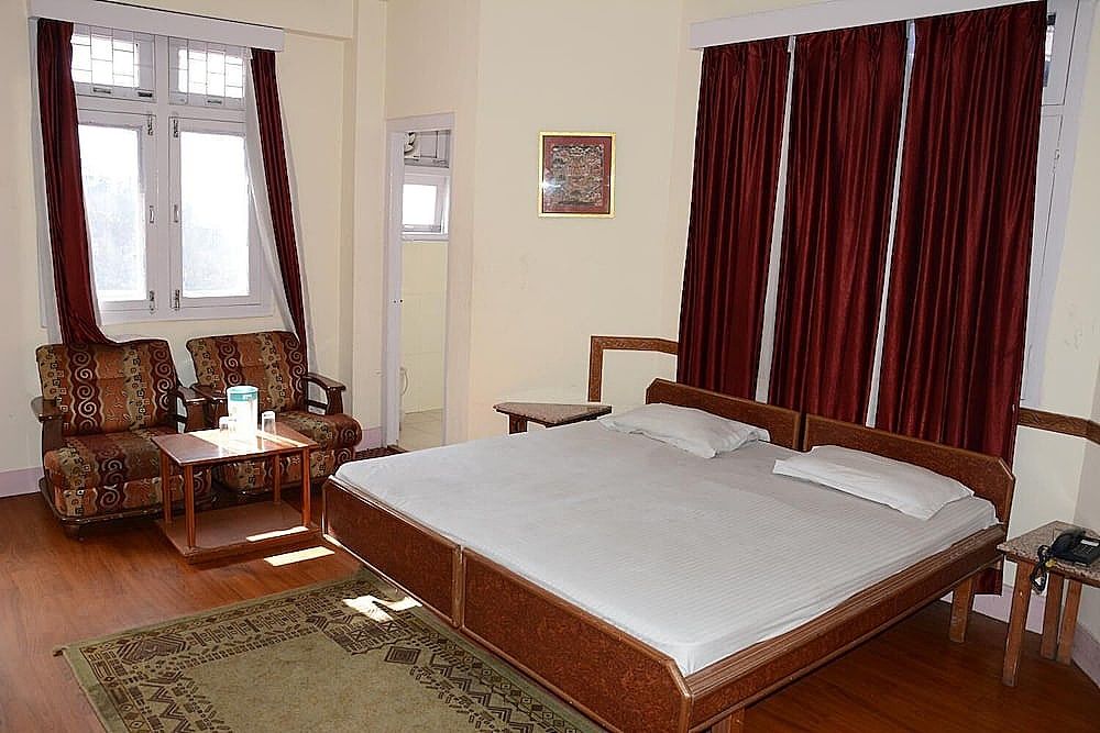 undefined Hotel Basant 10