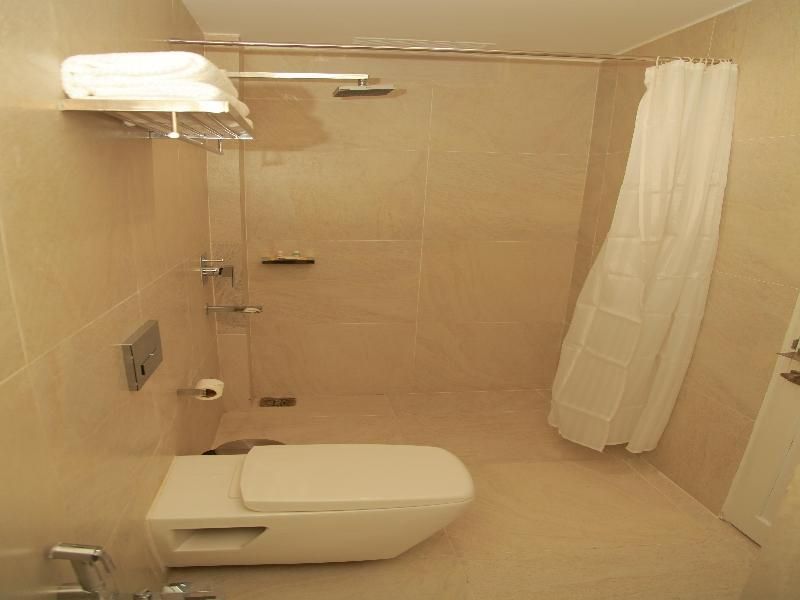 The Le Mirage hotel Superior 5