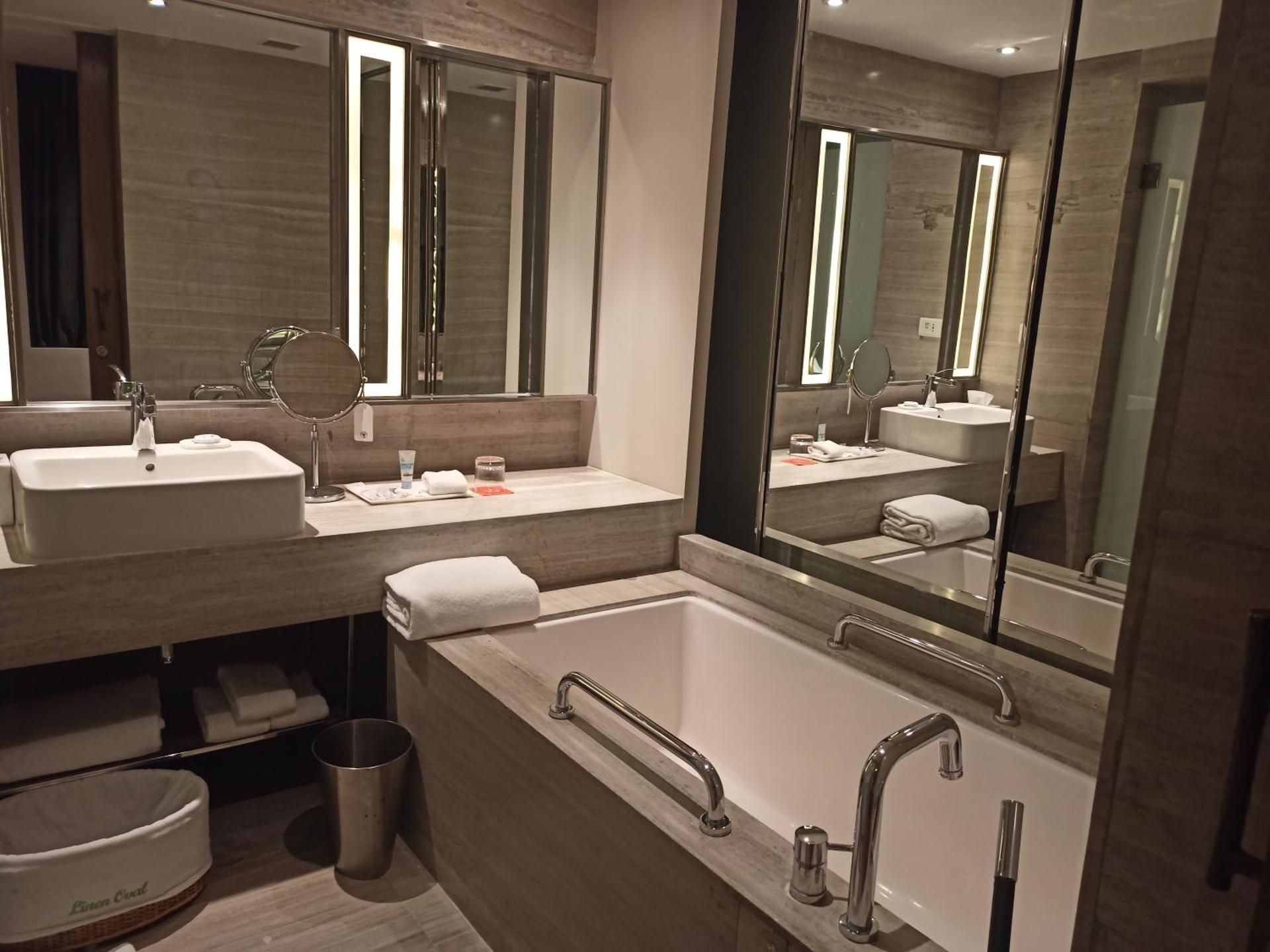 Presidential Suite