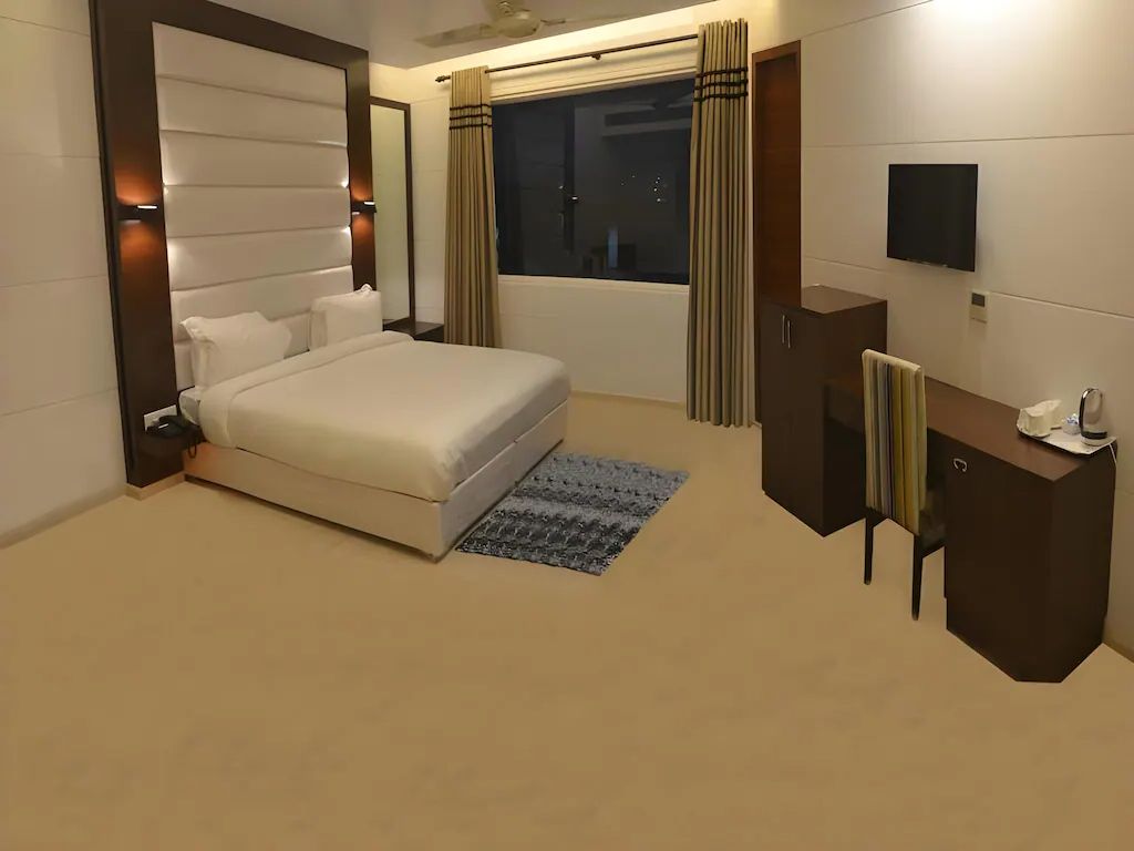 undefined Anand Awe Spring Hotel 3