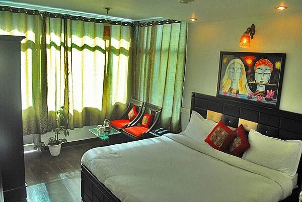 undefined Upper City Heart 5