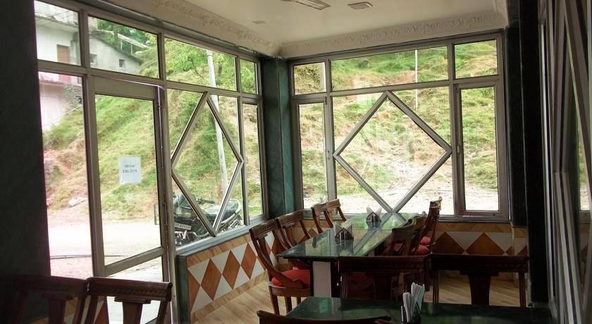 undefined Upper City Heart 6