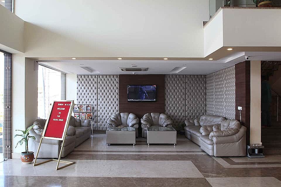 undefined The Pearl Grand 4