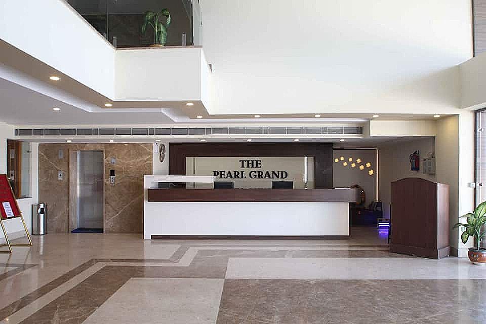 undefined The Pearl Grand 3