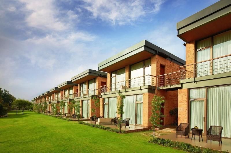 Taj Damdama Lake Resort and Spa Gurugram
