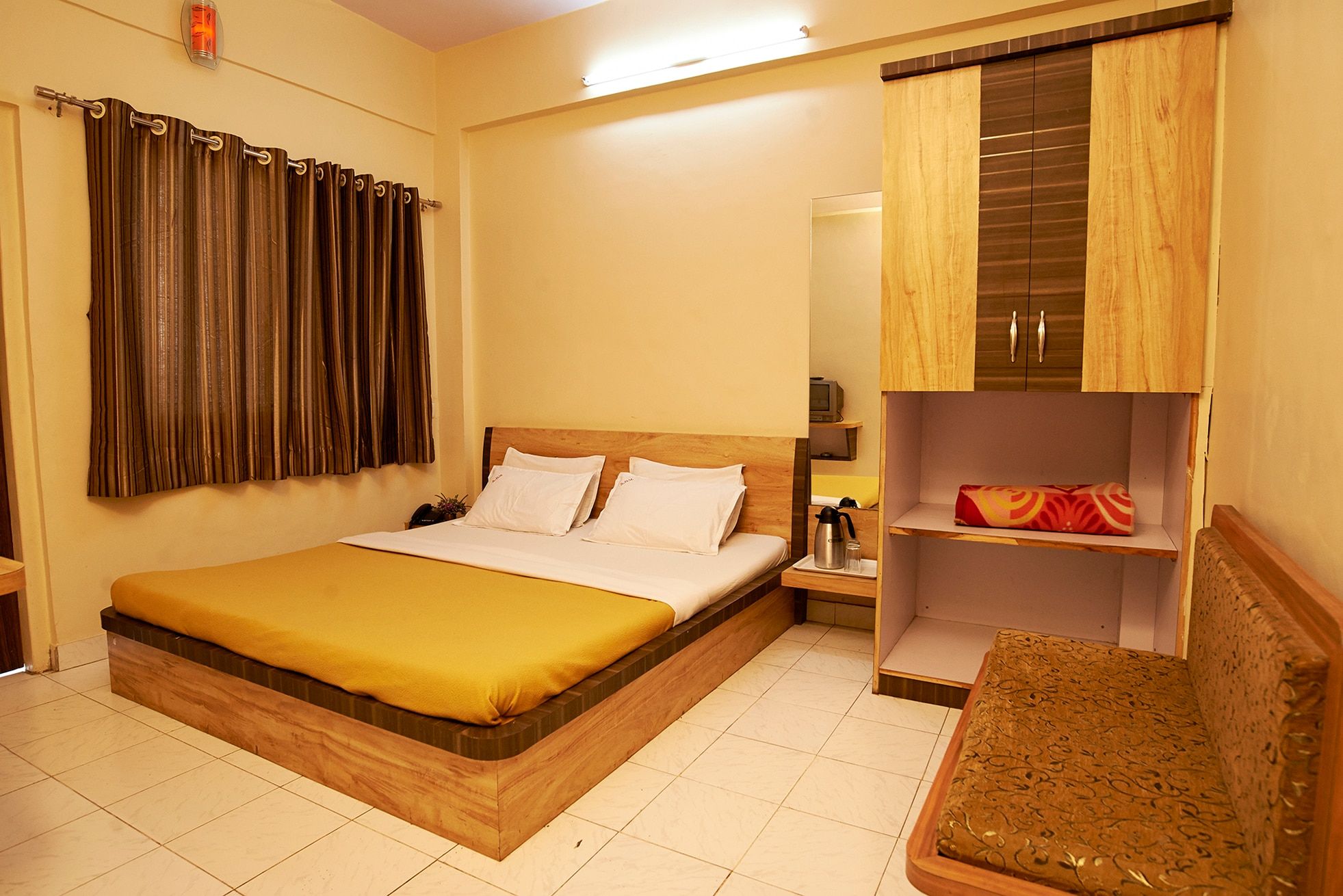 Hotel Saideep Villas Shirdi Double Bed Non AC Room 