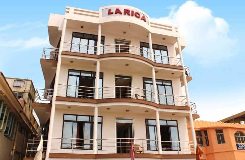 undefined Larica Holiday Inn 9