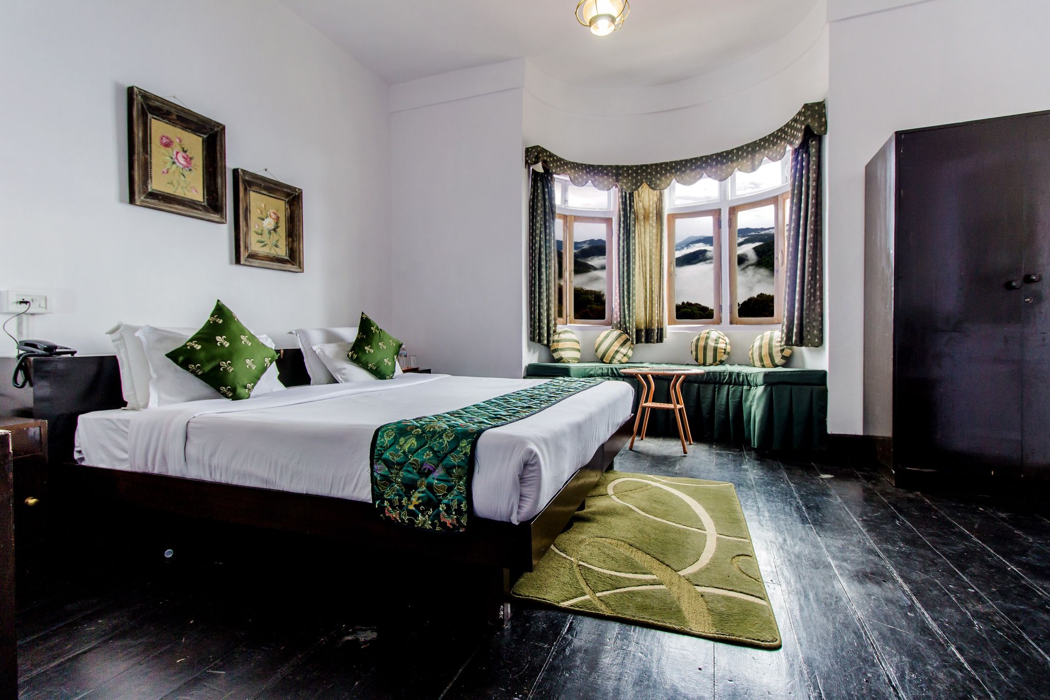 undefined Central Gleneagles Resort 8
