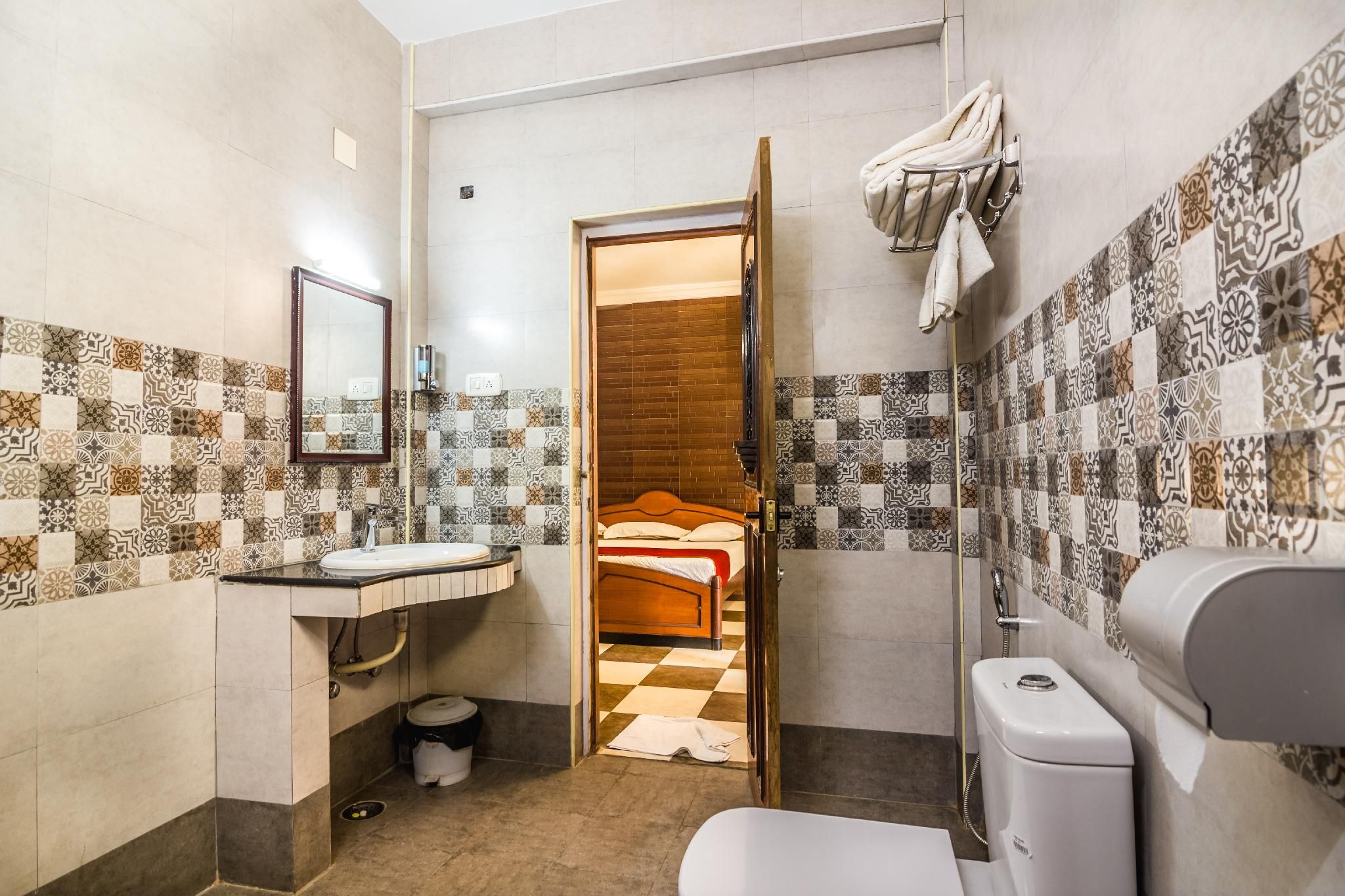 Deluxe Quadruple Room with Pool View