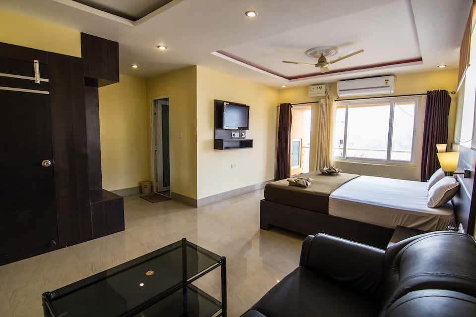 Kakkson Villa Luxury Four Bedded AC 87