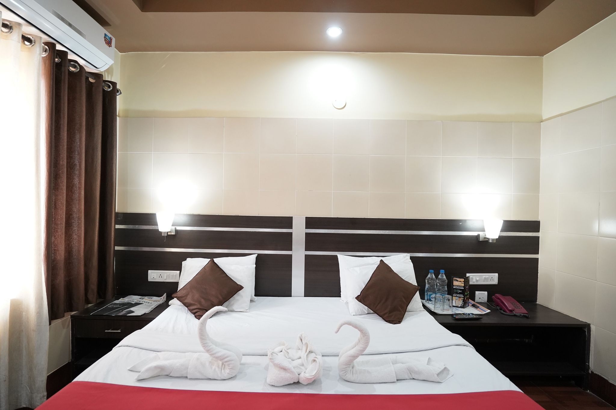 Kakkson Villa Luxury Four Bedded AC 52