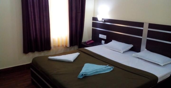 Kakkson Villa Luxury Four Bedded AC 46