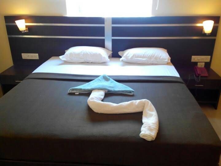 Kakkson Villa Luxury Four Bedded AC 49