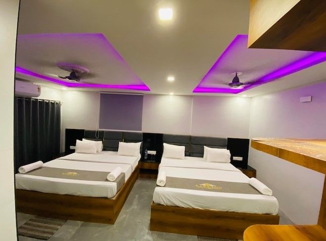 Kakkson Villa Luxury Four Bedded AC