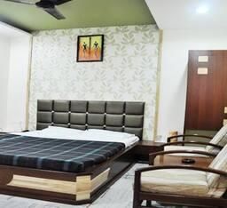 Super Deluxe Room