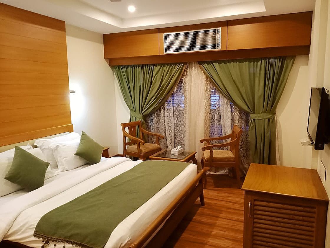 Hill Palace Hotel & Spa Deluxe Room 5