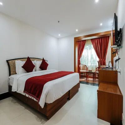 Hill Palace Hotel & Spa Deluxe Room 11