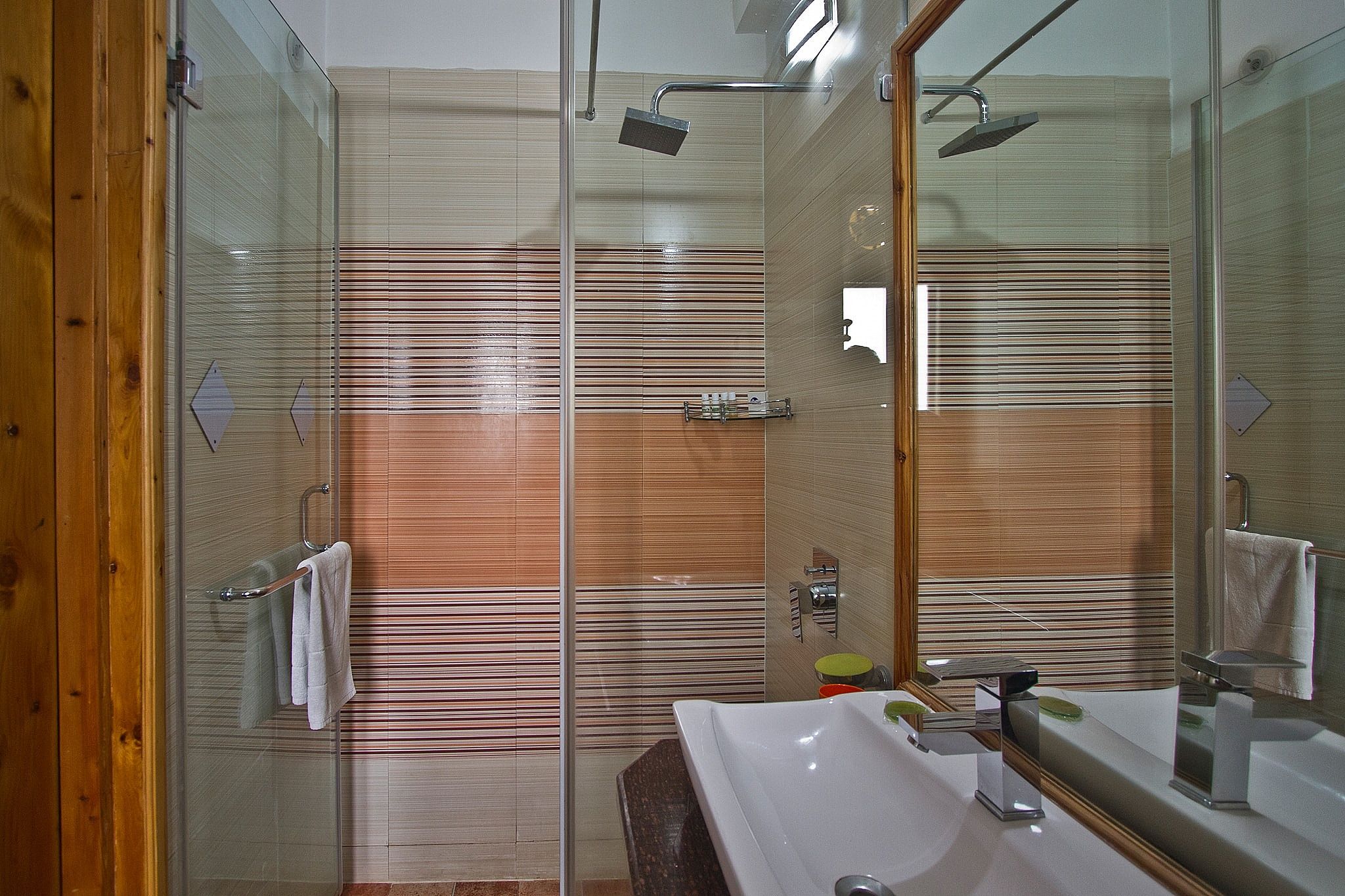 Vivaan - The Sun Rise Resort Premium Room with private balcony (Snow Capped Mountains & whole Manali View) 6