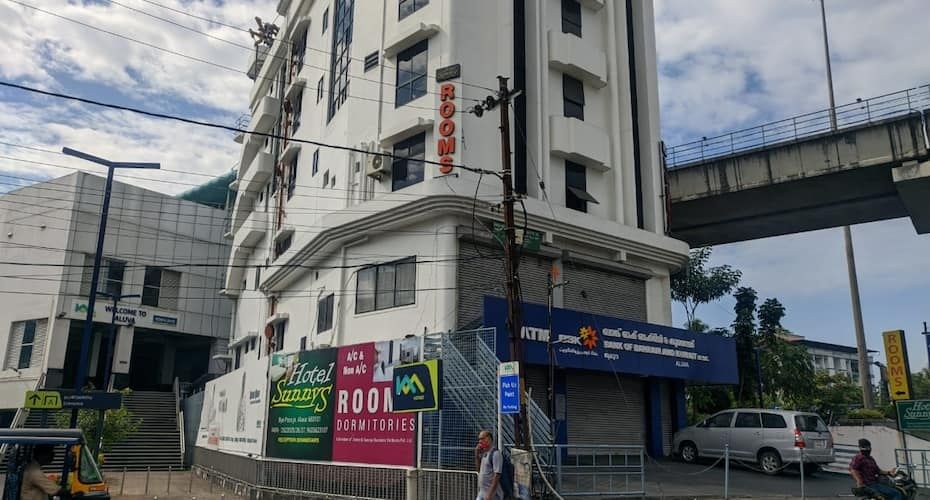 undefined Hotel Sunnys 7