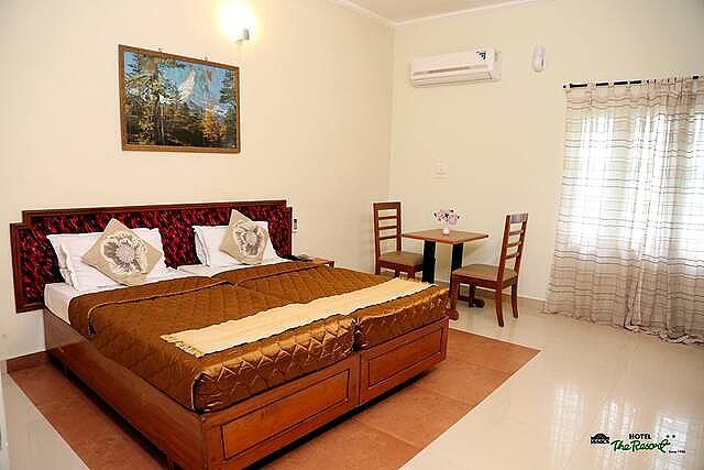 Issacs Hotel The Resort Executive Non AC Room 2