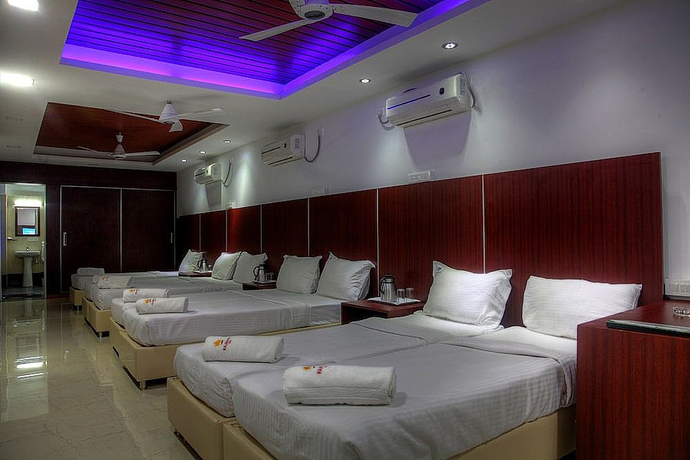 Deluxe Shared Dormitory, City View