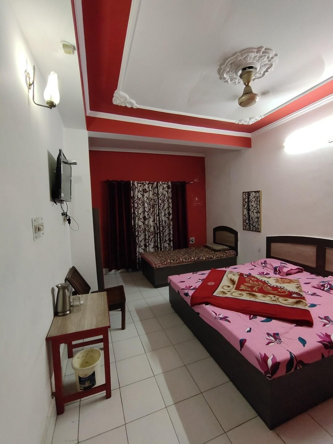 undefined Hotel Diamond 5