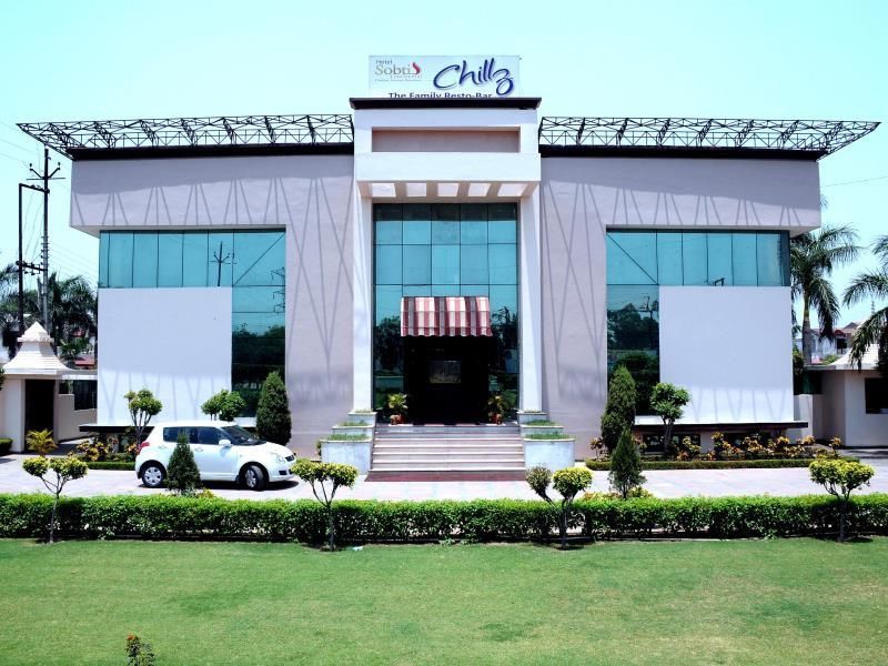 undefined Hotel Sobti Continental 6