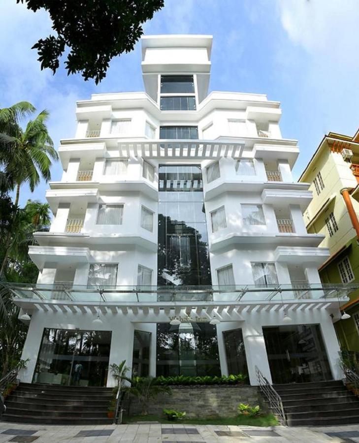 undefined Hotel Vishnu Inn 6