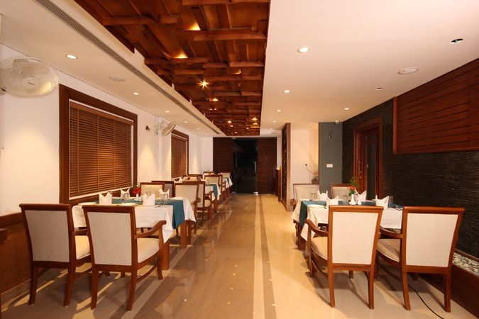 undefined Hotel Vishnu Inn 4