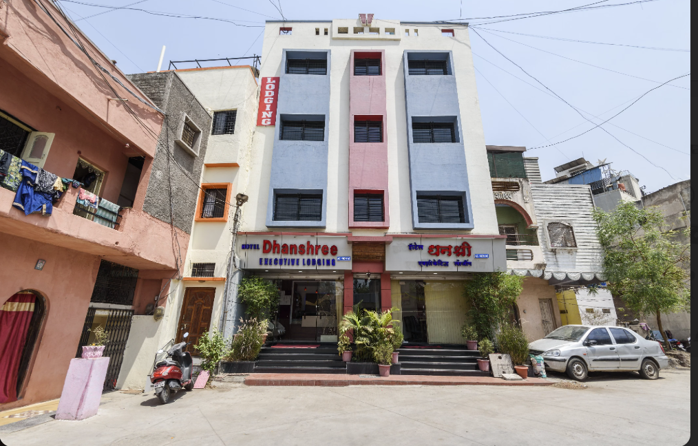 Hotel Dhanshree