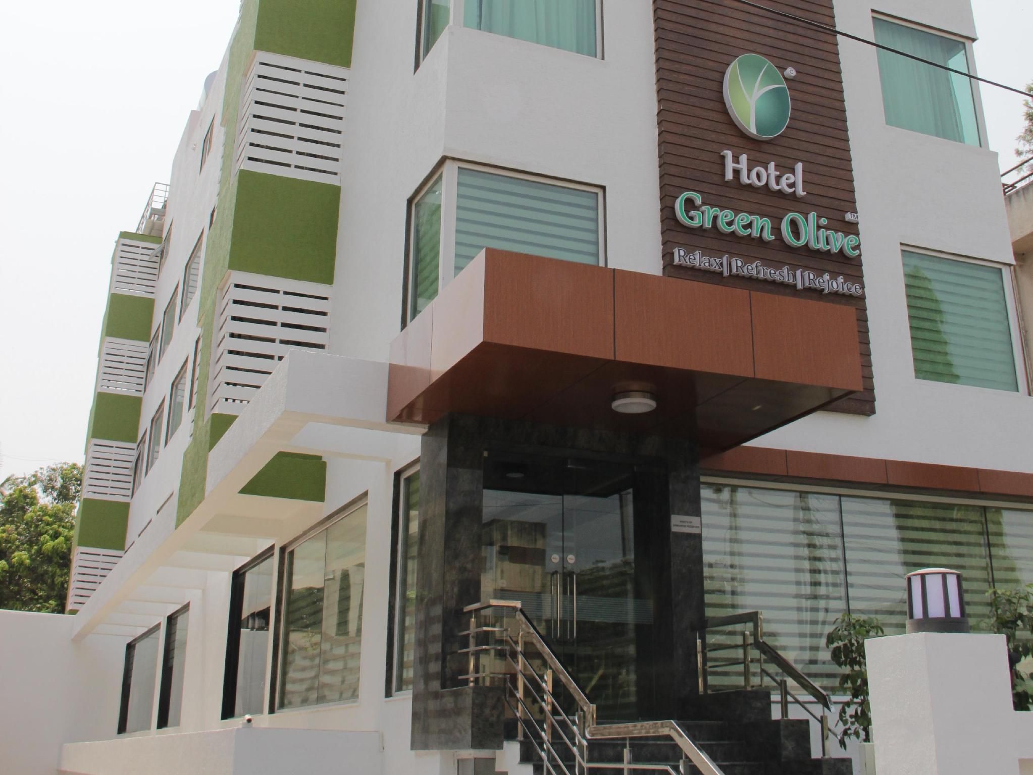 undefined Hotel Green Olive 7
