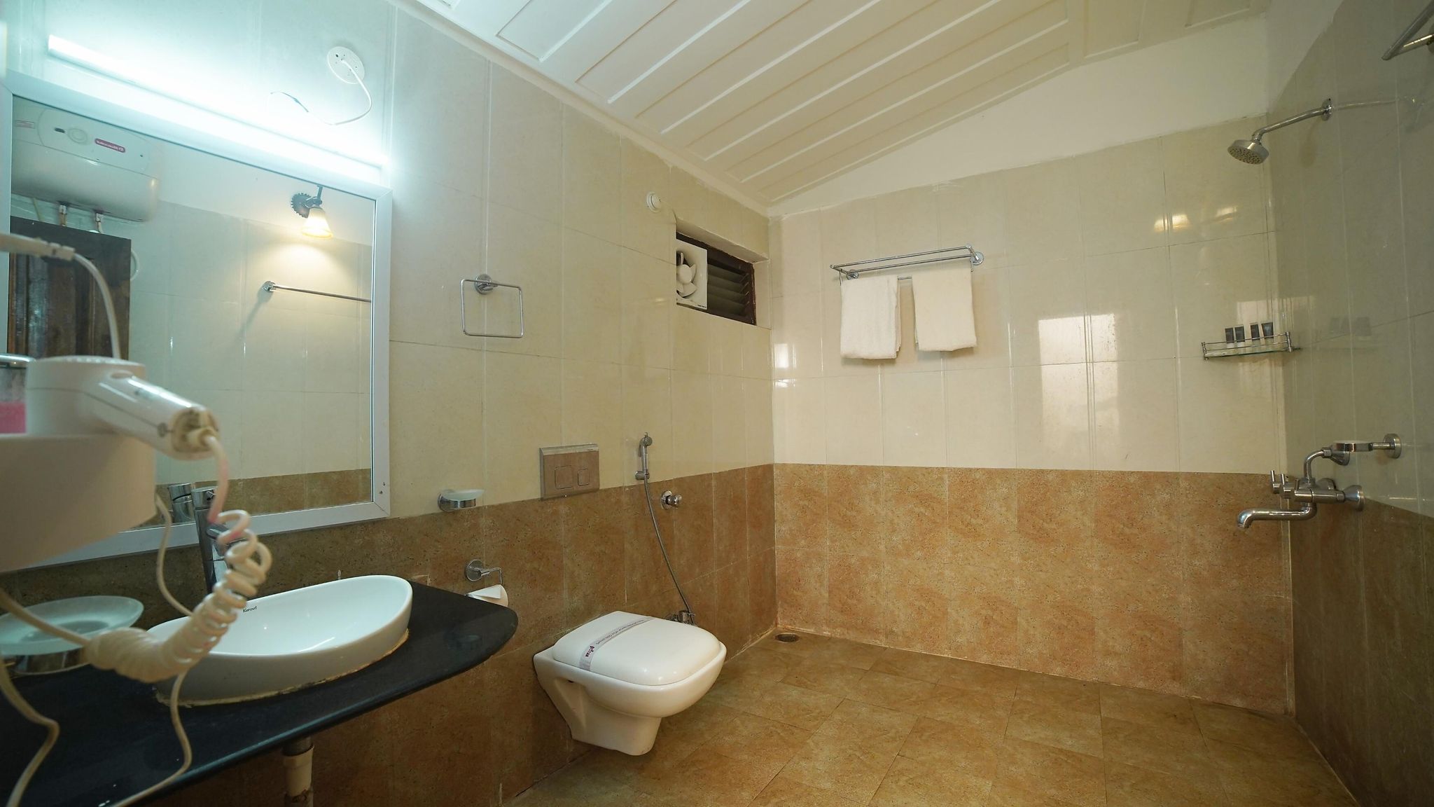 MPT Karnikar Bungalow AC Room 3