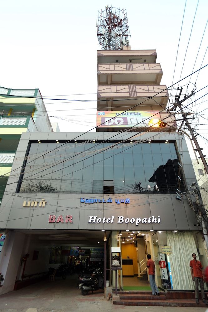 undefined HOTEL BOOPATHI MADURAI 10